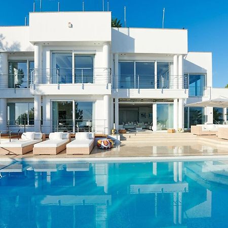 Lavish Villa With Infinity Pool And Views Santa Eularia des Riu Exterior photo